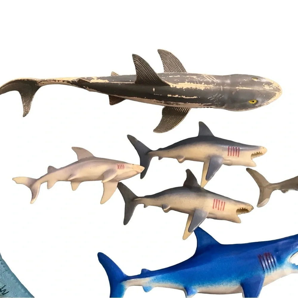 Realistic Shark Figurines Set‎ ( 5